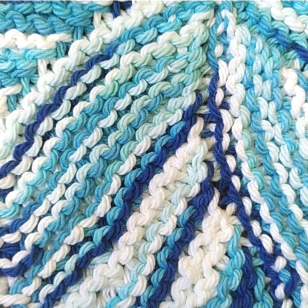 Hand Knit Sunburst Cloth - Picture 8 of 8